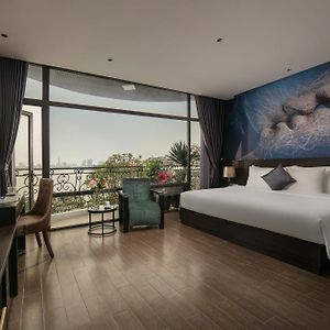 Westlake Pearl Suites & Spa 70 Xuan Dieu - By Pegasy Group